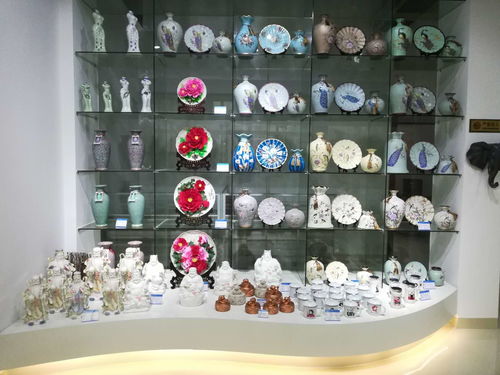 节日聚会商协会周年庆陶瓷礼品定制茶具餐具日用品工艺品